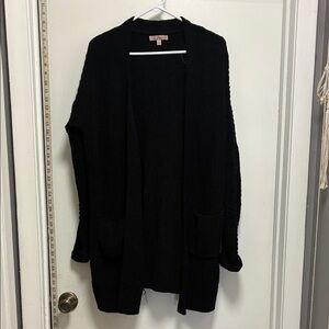 Love Tree Black Open-Front Cardigan